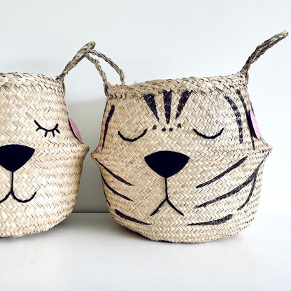 Handwoven natural seagrass tiger storage basket