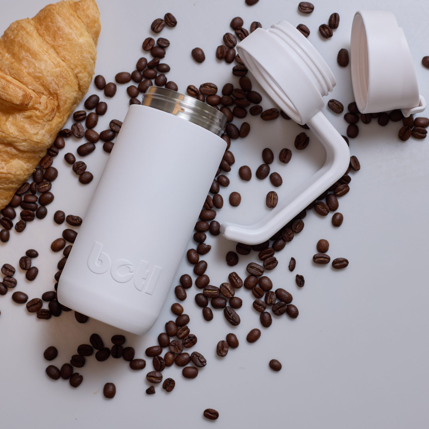 Sustainable kids bottle: 600ml Brew Flask - Reusable insulated leakproof cup with handle and carry strap - BOTL | KIDDYKIND