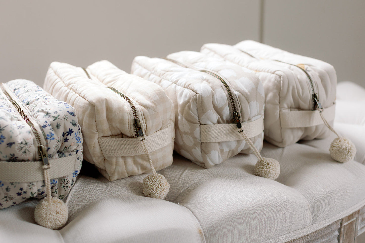 Quilted Washbag - Gingham Beige