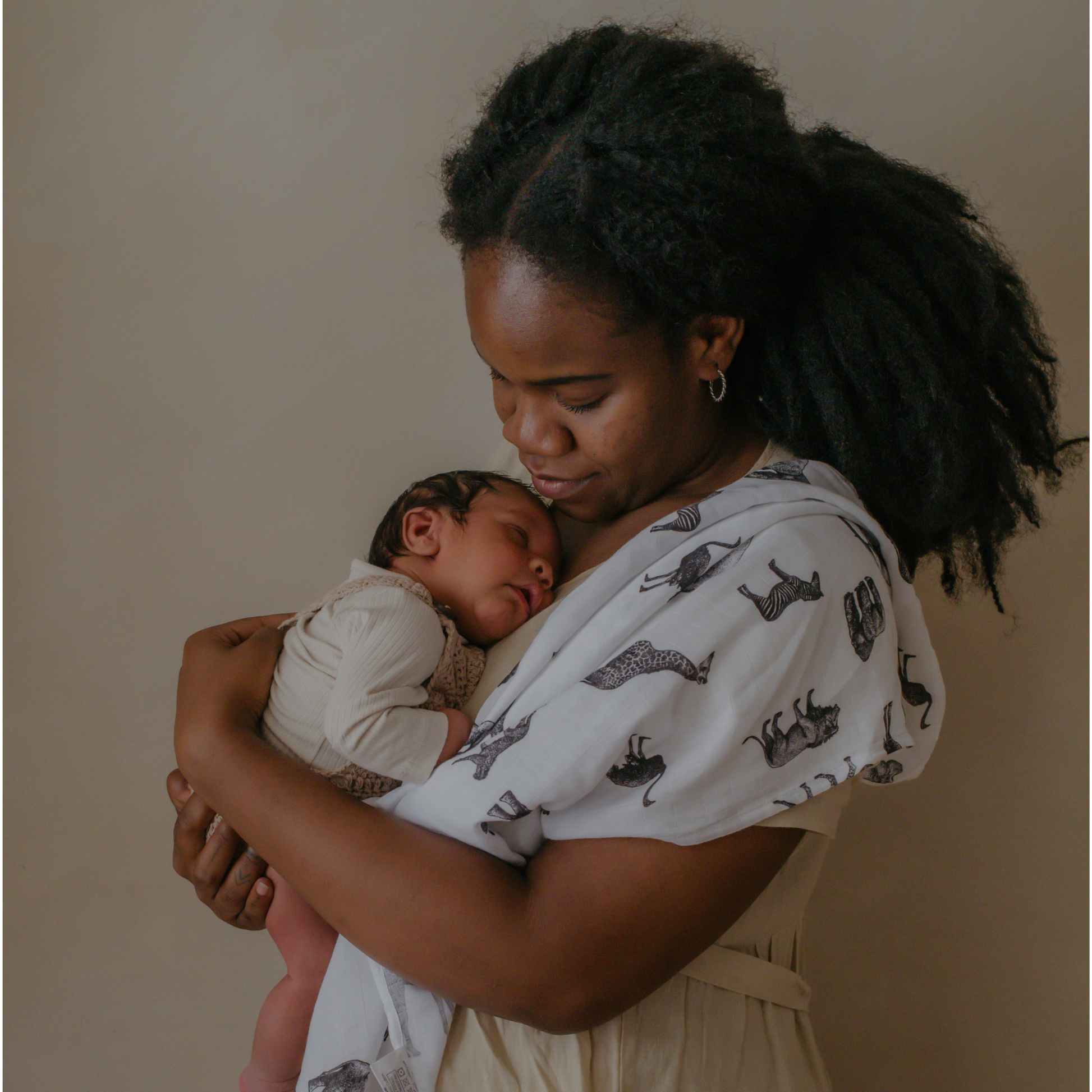 Safari Print Baby Muslin Swaddle (120x120cm) by Sustainabub, organic cotton, vetted by KIDDYKIND
