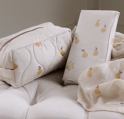 Quilted Washbag - Pears