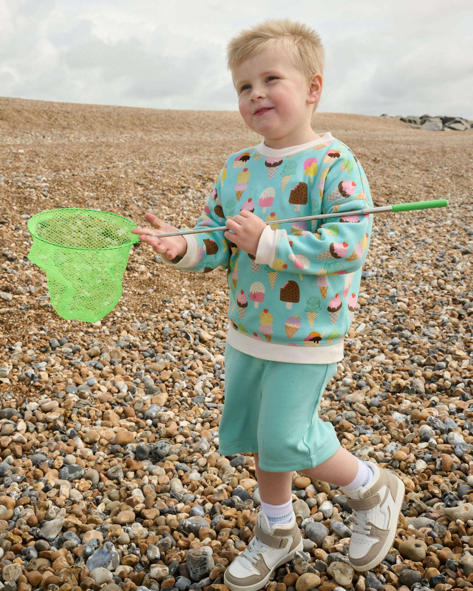 ice-cream-sundays-sweatshirt-1