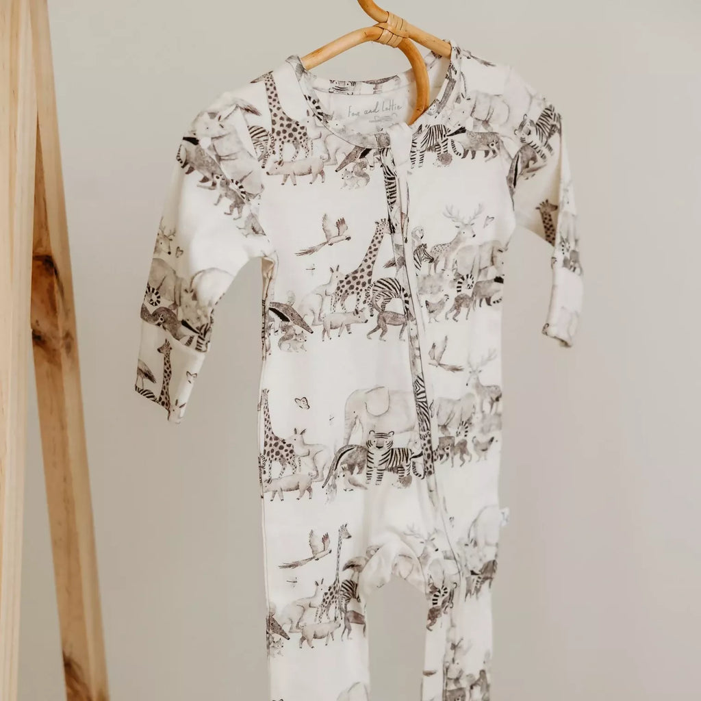 Natural organic cotton baby sleepsuit uk