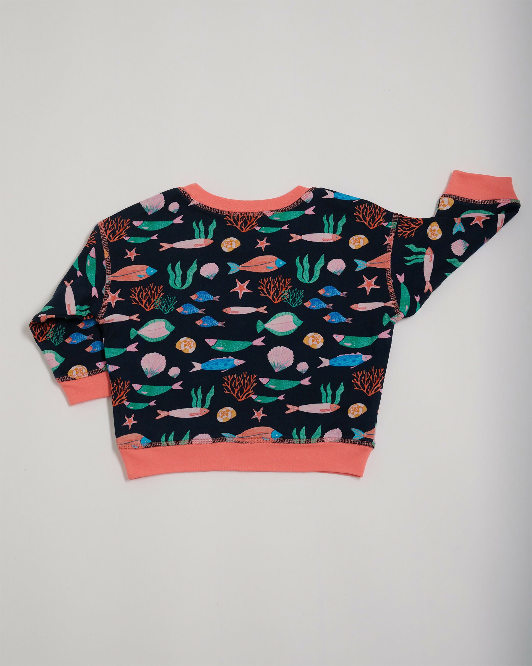 pr-under-the-sea-sweatshirt5_df90d0dd-8cb9-4d8b-a01c-c3dfad3df204