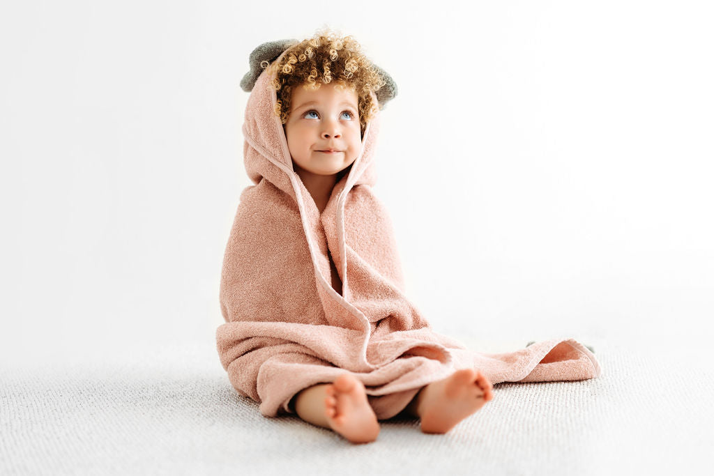 organic cotton towel for kids, organic cotton towel for babies, organic cotton towel baby gift, hooded towel for babies