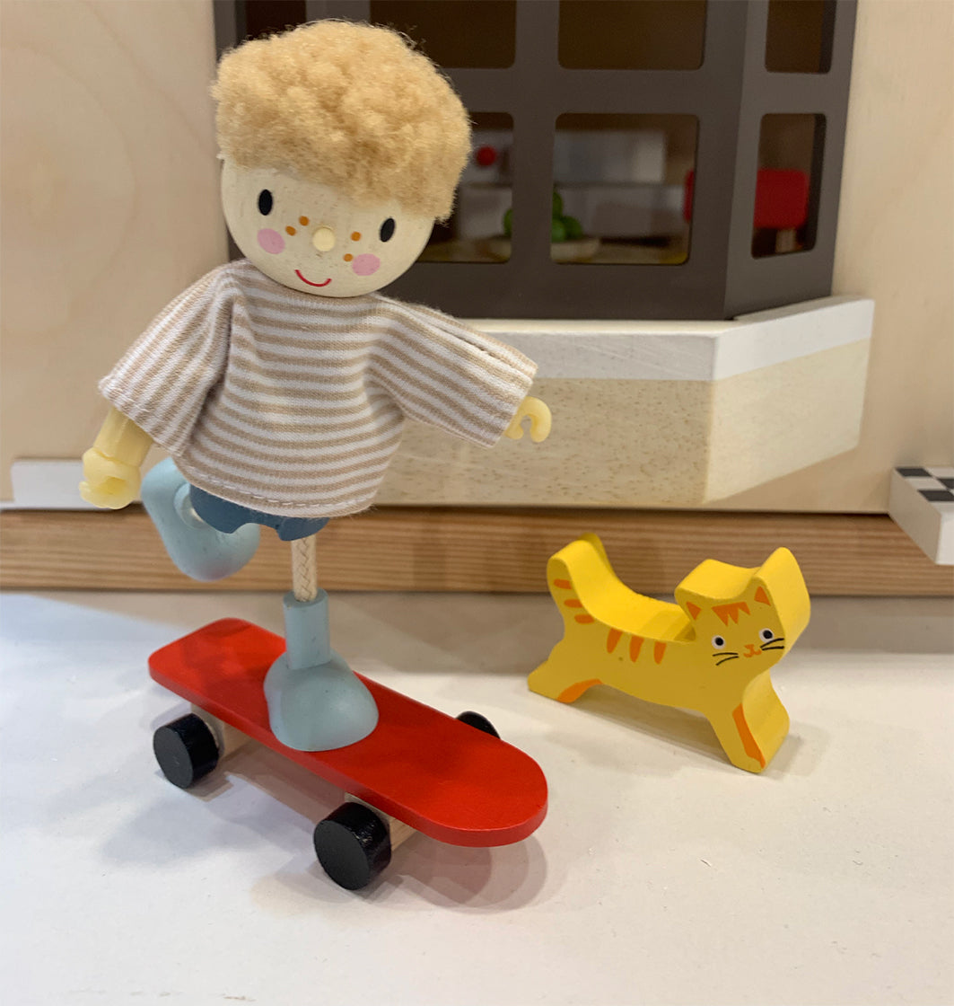 Edward And His Skateboard