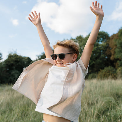 Kids Polarized Sunglasses 3+ years - Oli | Black Fade by LEOSUN, vetted by KIDDYKIND