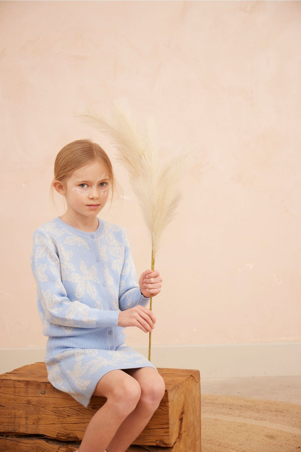 Chestnut Leaves Cardigan | Sky