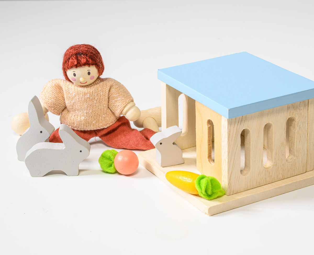 Rabbit Hutch Pet Set