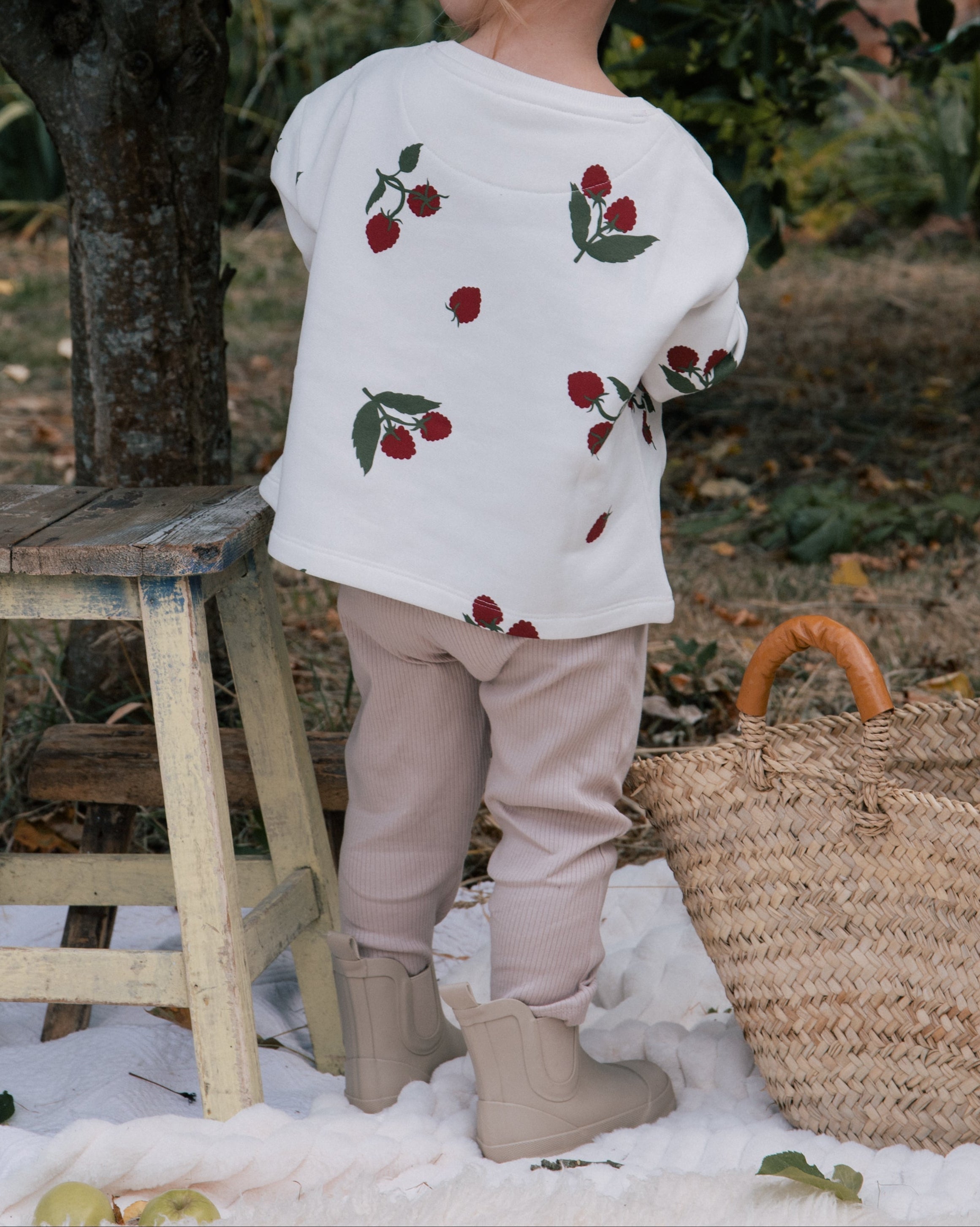 Wildgreen Neutral Ribbed Leggings flat lay. 100% organic cotton unisex kids leggings