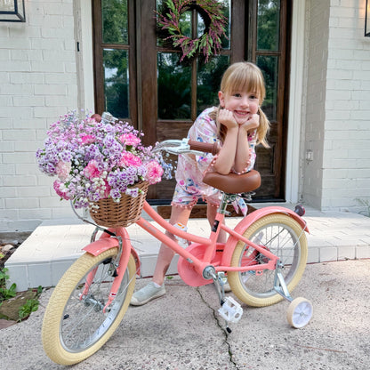 Glerc Little Molly 18 inch kids bike with stabilisers, wicker basket and mudguards in Peach, view 2