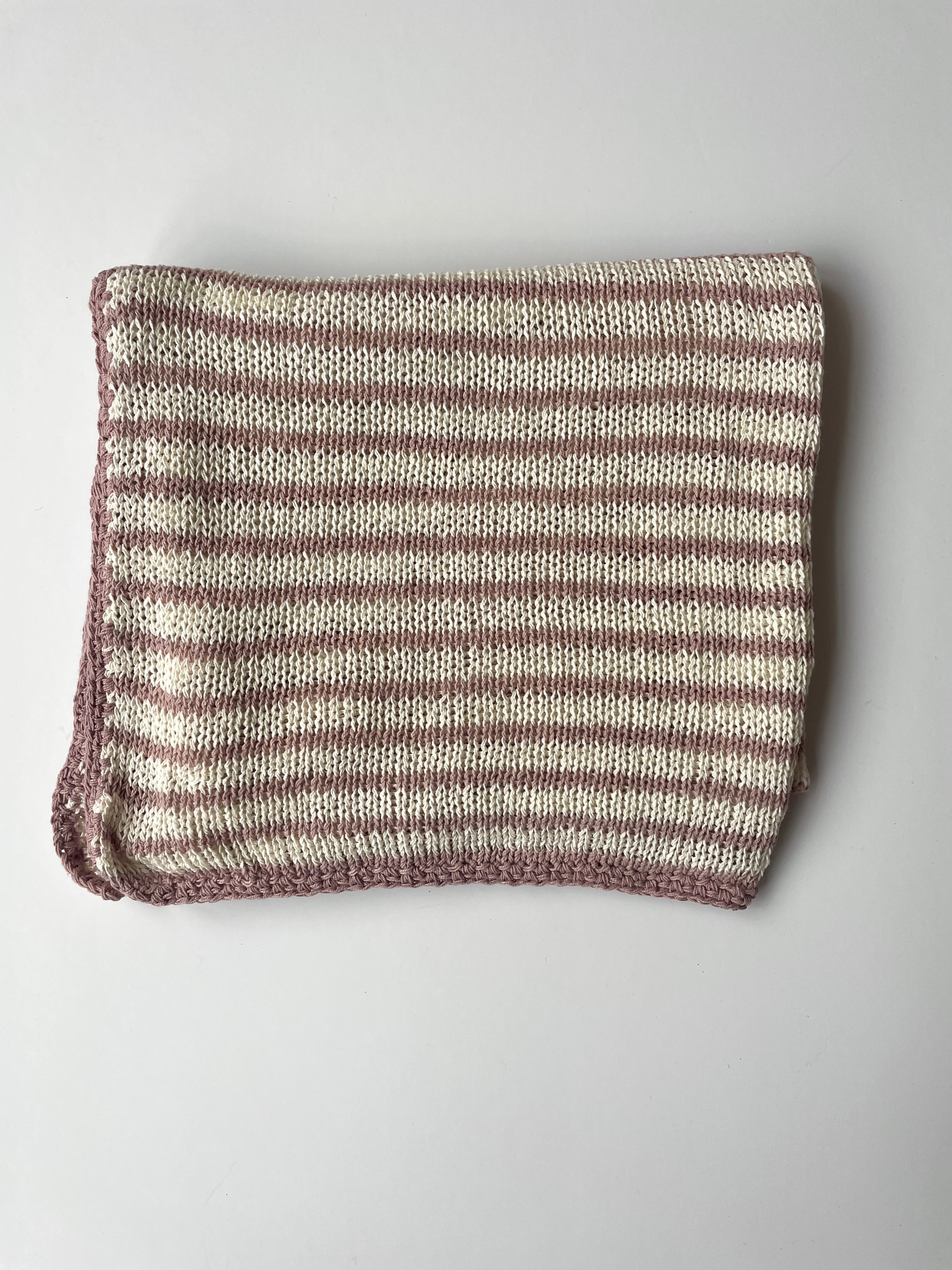 Striped organic cotton baby blanket