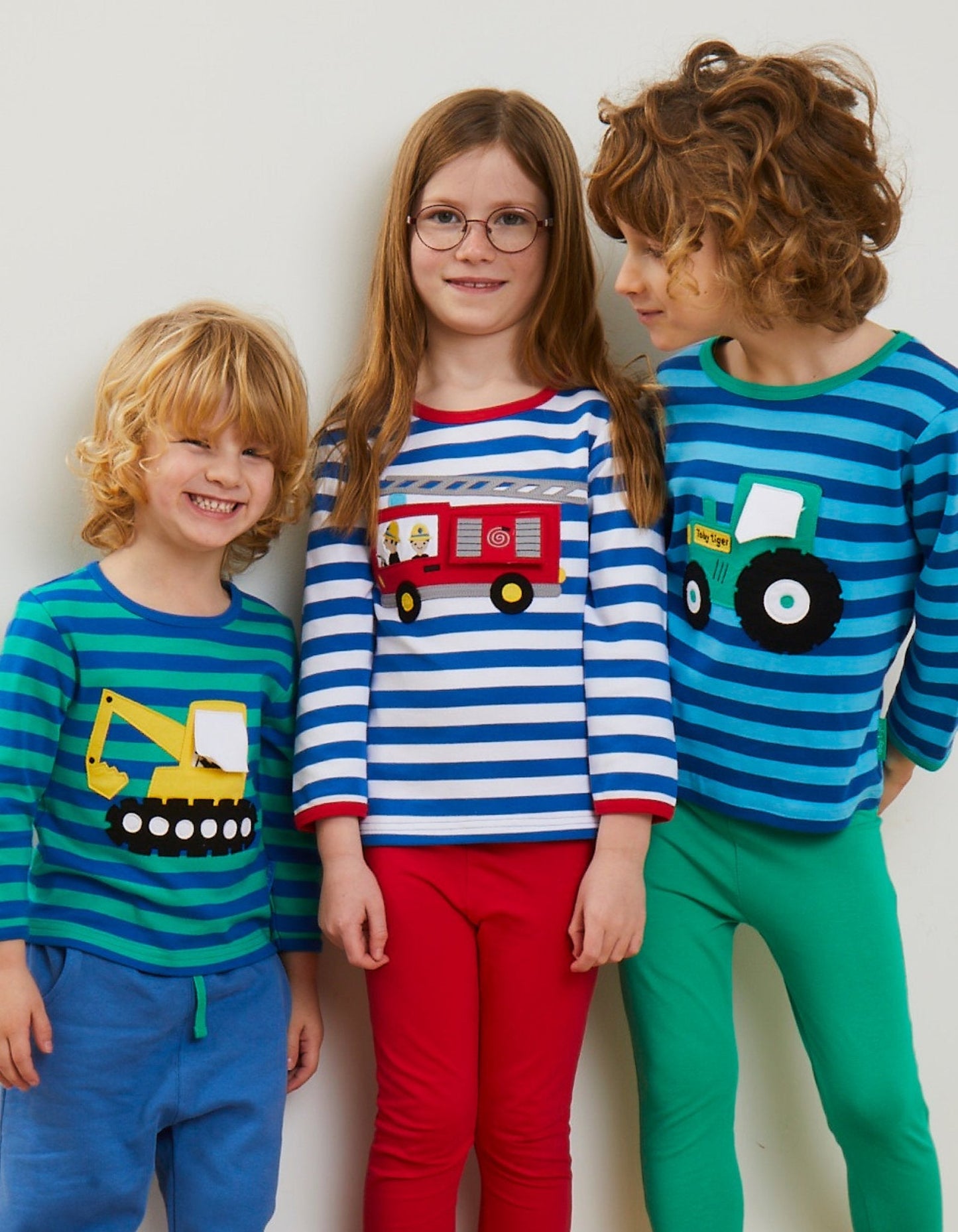 Organic Tractor Applique Long-Sleeved T-Shirt by Toby Tiger, GOTS-certified, vetted by KIDDYKIND