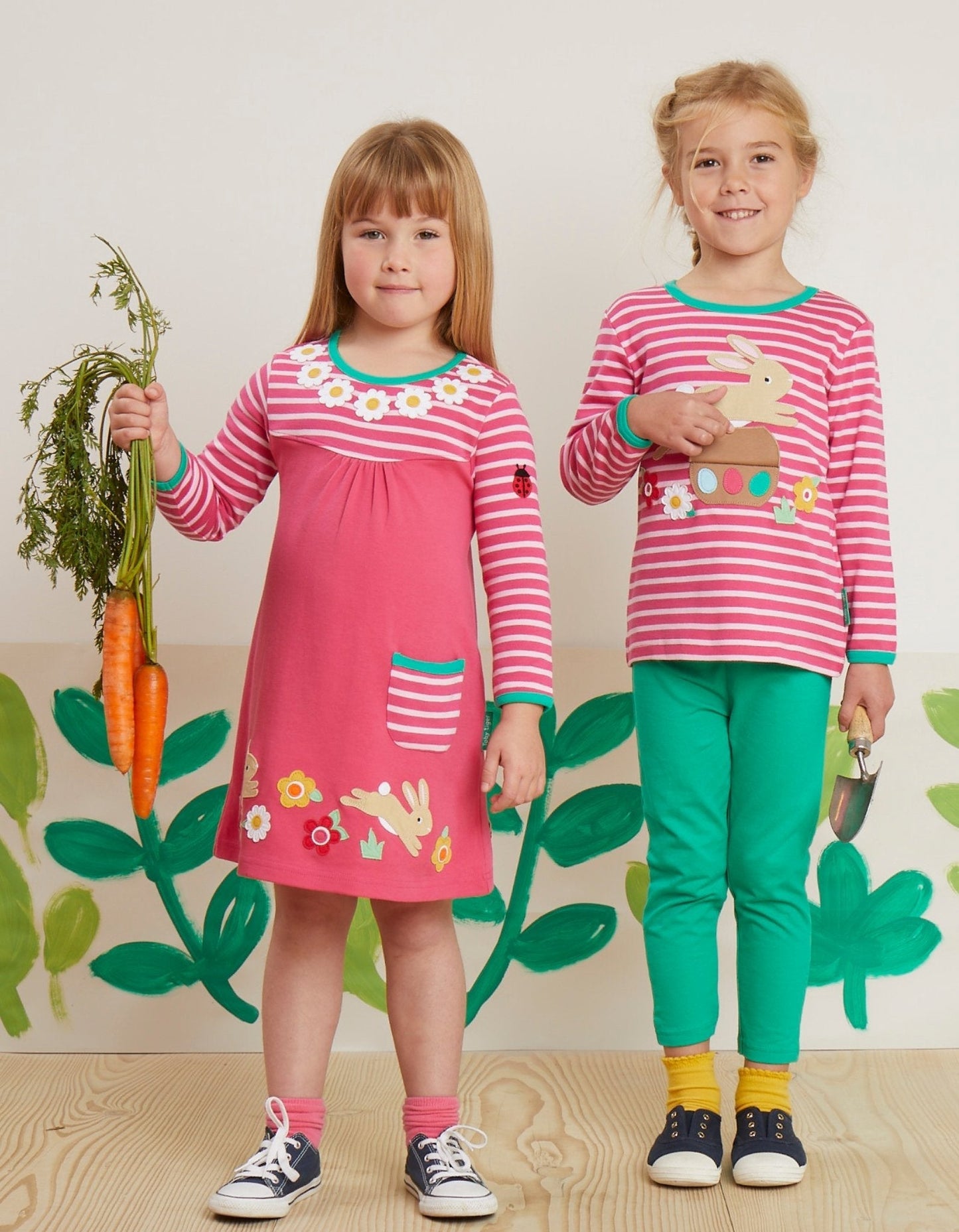 Organic Leaping Bunny Applique Long-Sleeved T-Shirt by Toby Tiger, GOTS-certified, vetted by KIDDYKIND