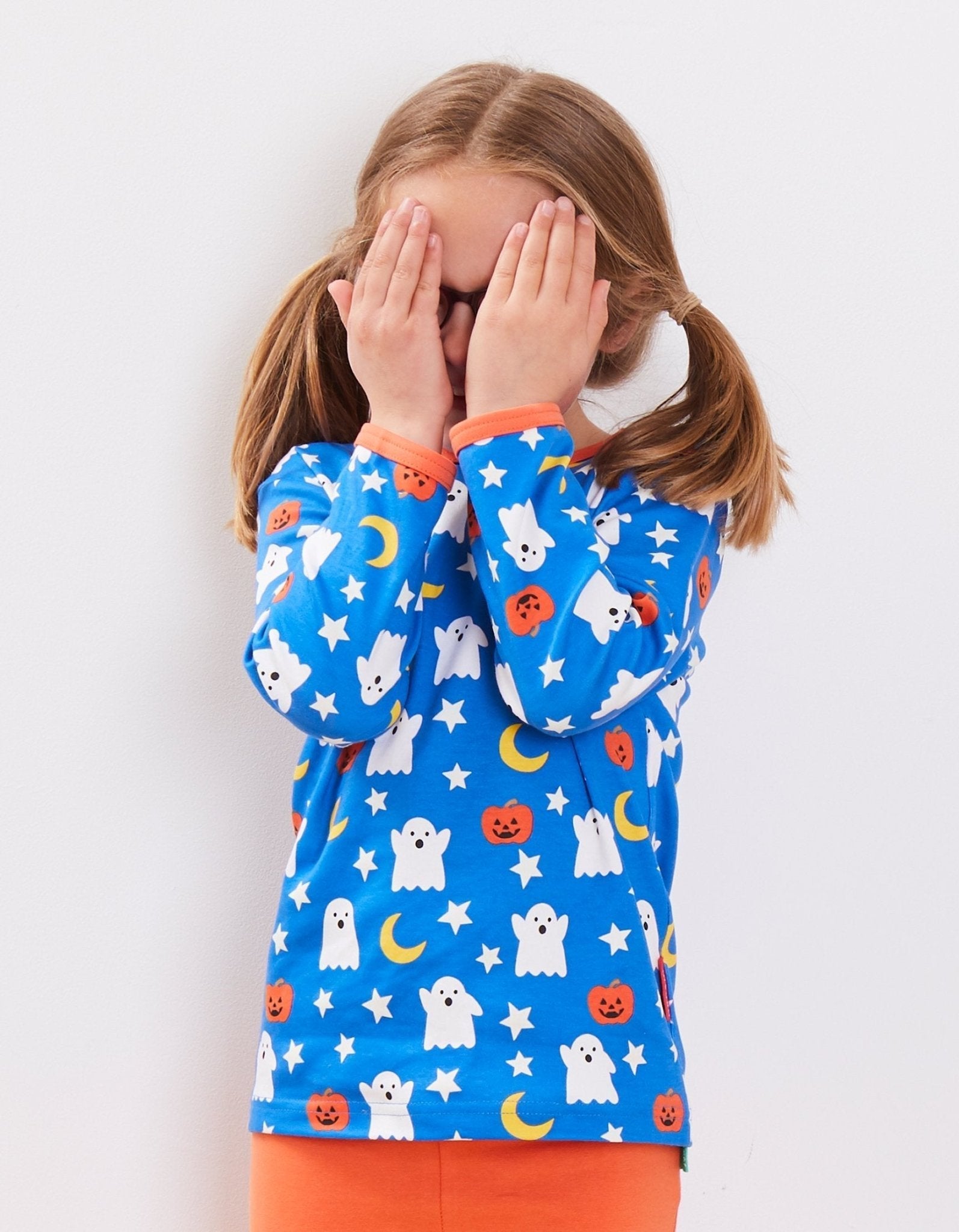 Organic Halloween Print Long-Sleeved T-Shirt by Toby Tiger, GOTS-certified, vetted by KIDDYKIND