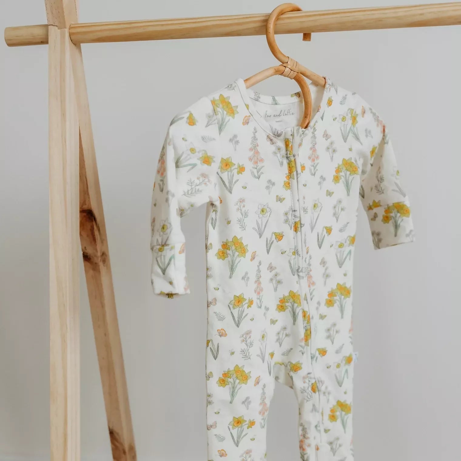 Natural organic cotton baby sleepsuit uk