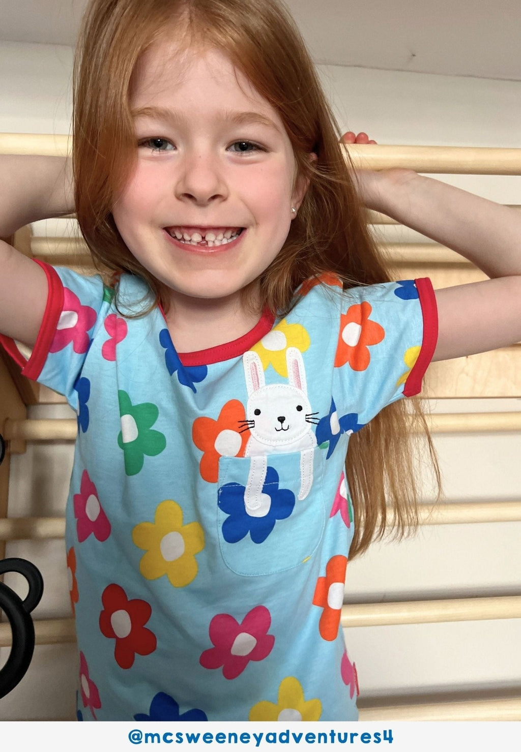 Organic Rainbow Bloom Bunny Pocket Applique Short Sleeved T-Shirt - Toby Tiger