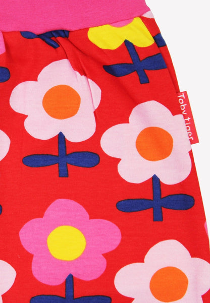 Organic Pink Flower Print Yoga Pants by Toby Tiger, GOTS-certified, vetted by KIDDYKIND