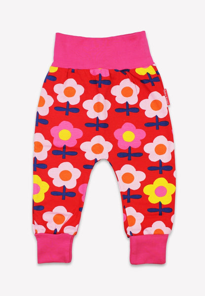 Organic Pink Flower Print Yoga Pants by Toby Tiger, GOTS-certified, vetted by KIDDYKIND