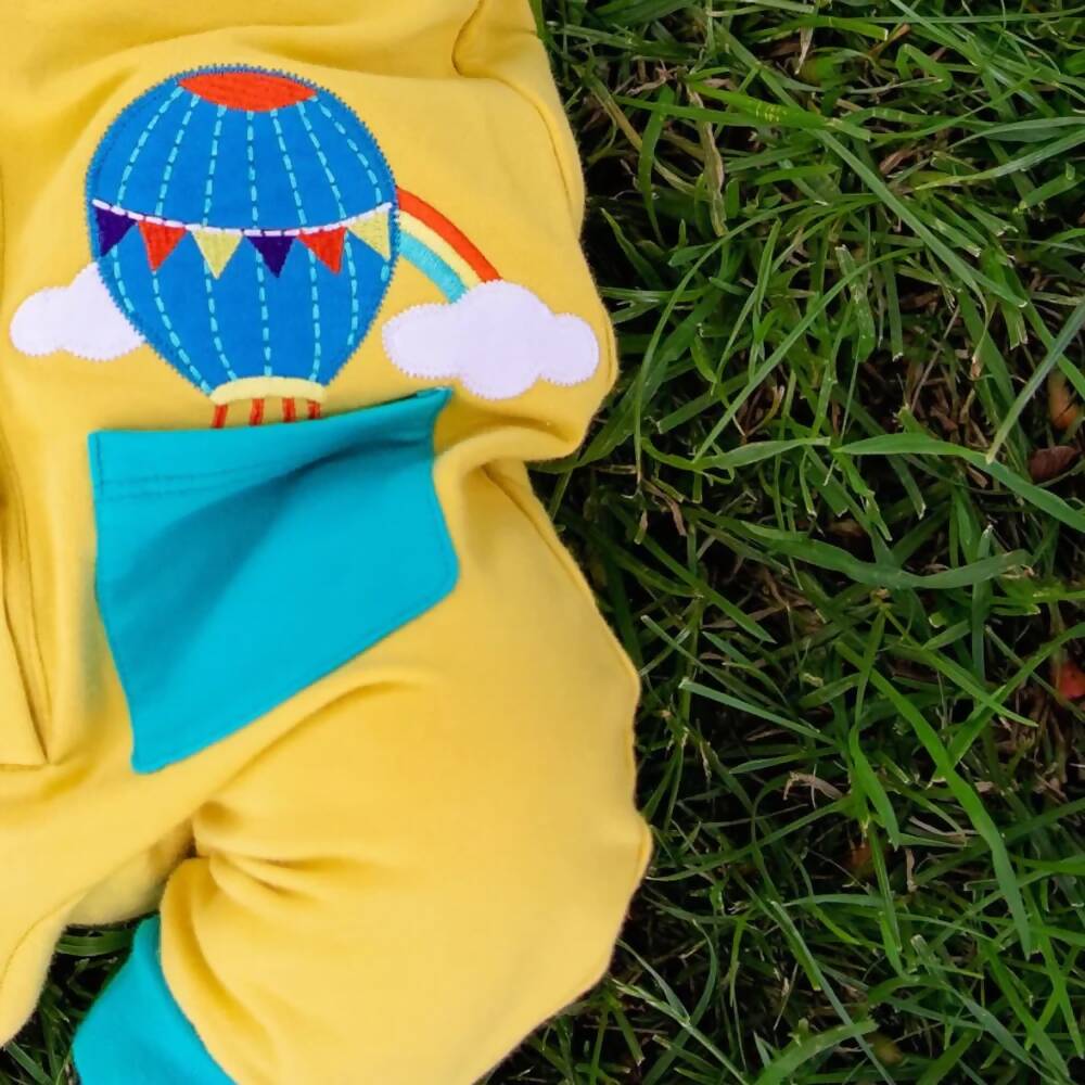 Colourful_Unisex_Baby_Romper_Hot_Air_Ballon_Applique_Ducky_Zebra_1000x.jpg