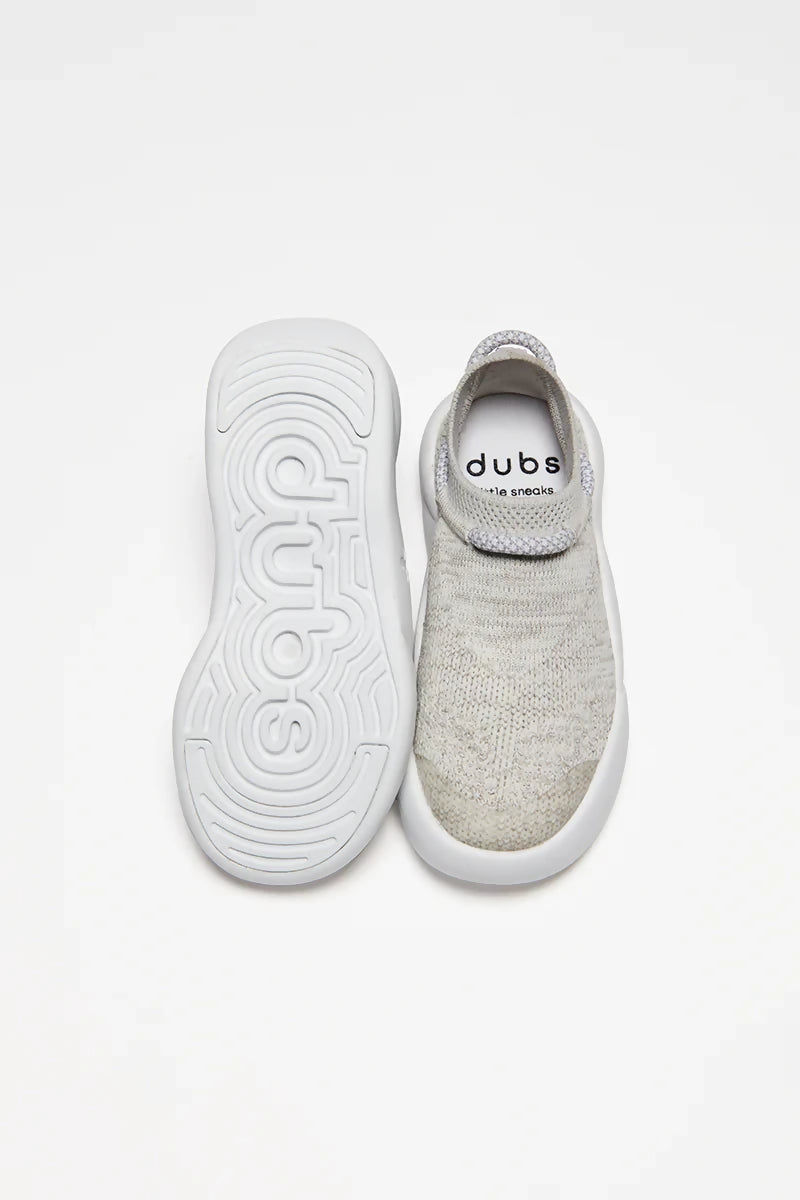 grey-childrens-trainers-made-from-recycled-plastic-sugarcane-sole-sole-view