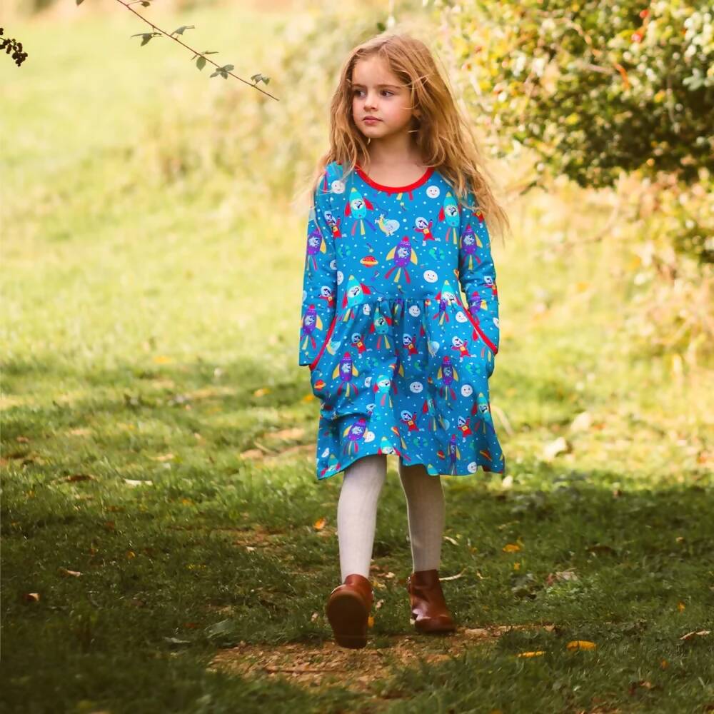 Skater_Ducky_Zebra_Dress_Organic_Cotton_Pockets_Colourful_Girl_With_Hands_In_Pockets_1000x