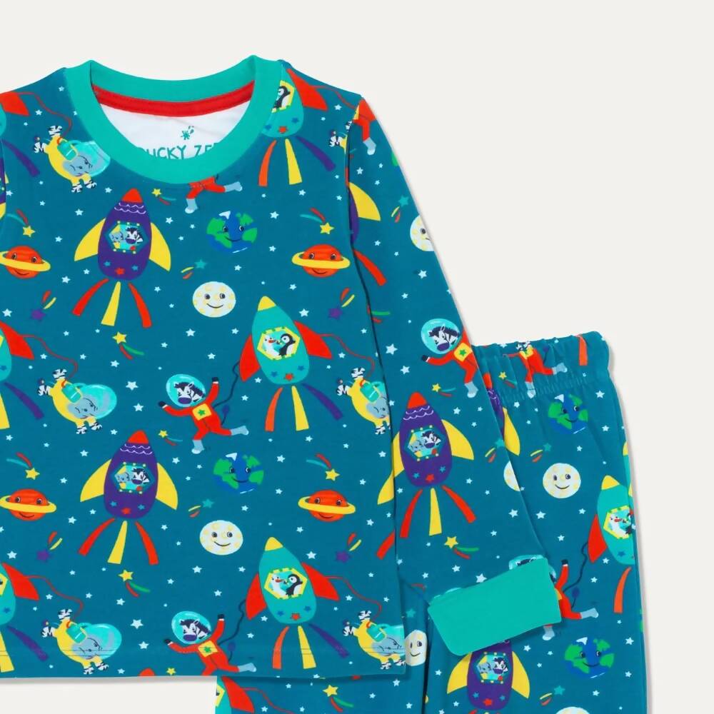 Space Adventure organic cotton kids' pyjamas are made from soft GOTS Organic Cotton, ideal for sensitive skin. Created by award-winning kids brand, Ducky Zebra.