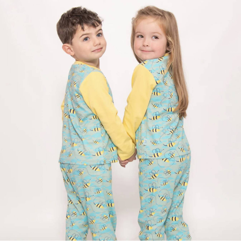 organic cotton kids pyjamas, Luca and Rosa, natural kids pyjamas, organic kids pyjamas, bee print pyjamas, kids unisex sleepwear